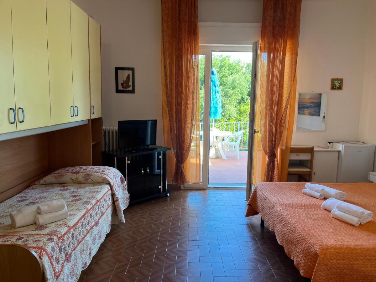 Hotel Ellymar فادا المظهر الخارجي الصورة
