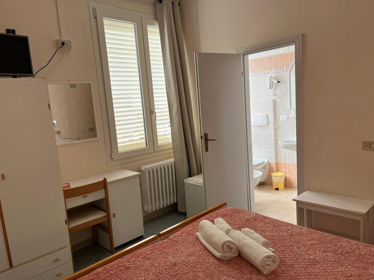 Hotel Ellymar فادا المظهر الخارجي الصورة