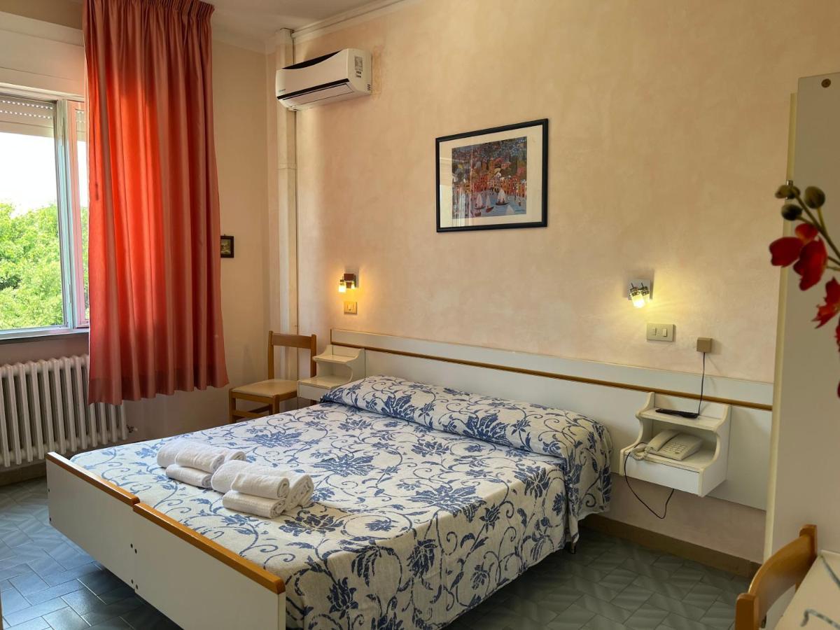 Hotel Ellymar فادا المظهر الخارجي الصورة