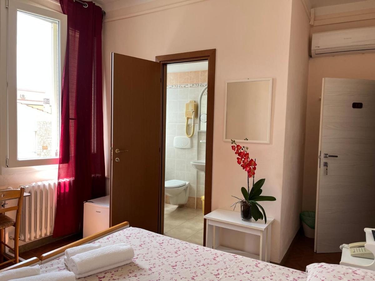 Hotel Ellymar فادا المظهر الخارجي الصورة
