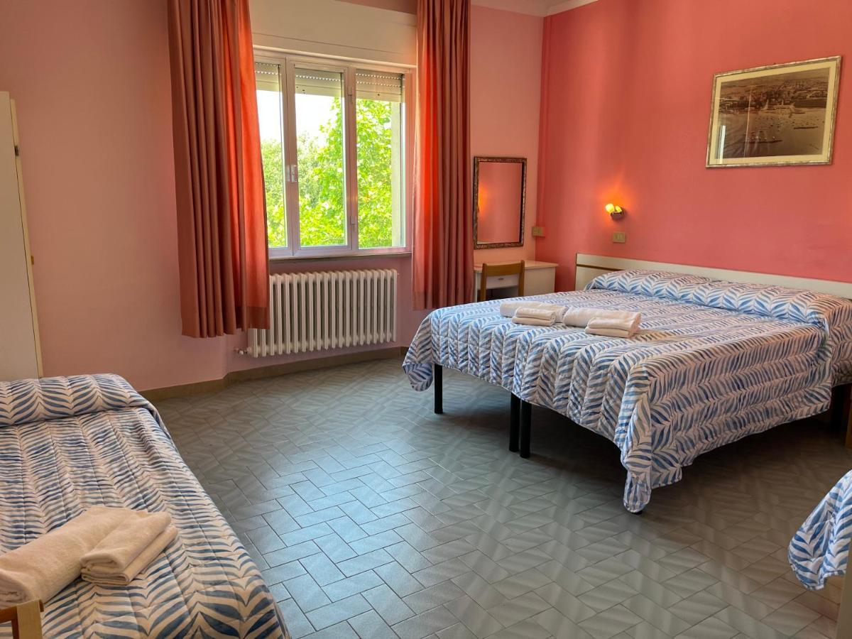 Hotel Ellymar فادا المظهر الخارجي الصورة